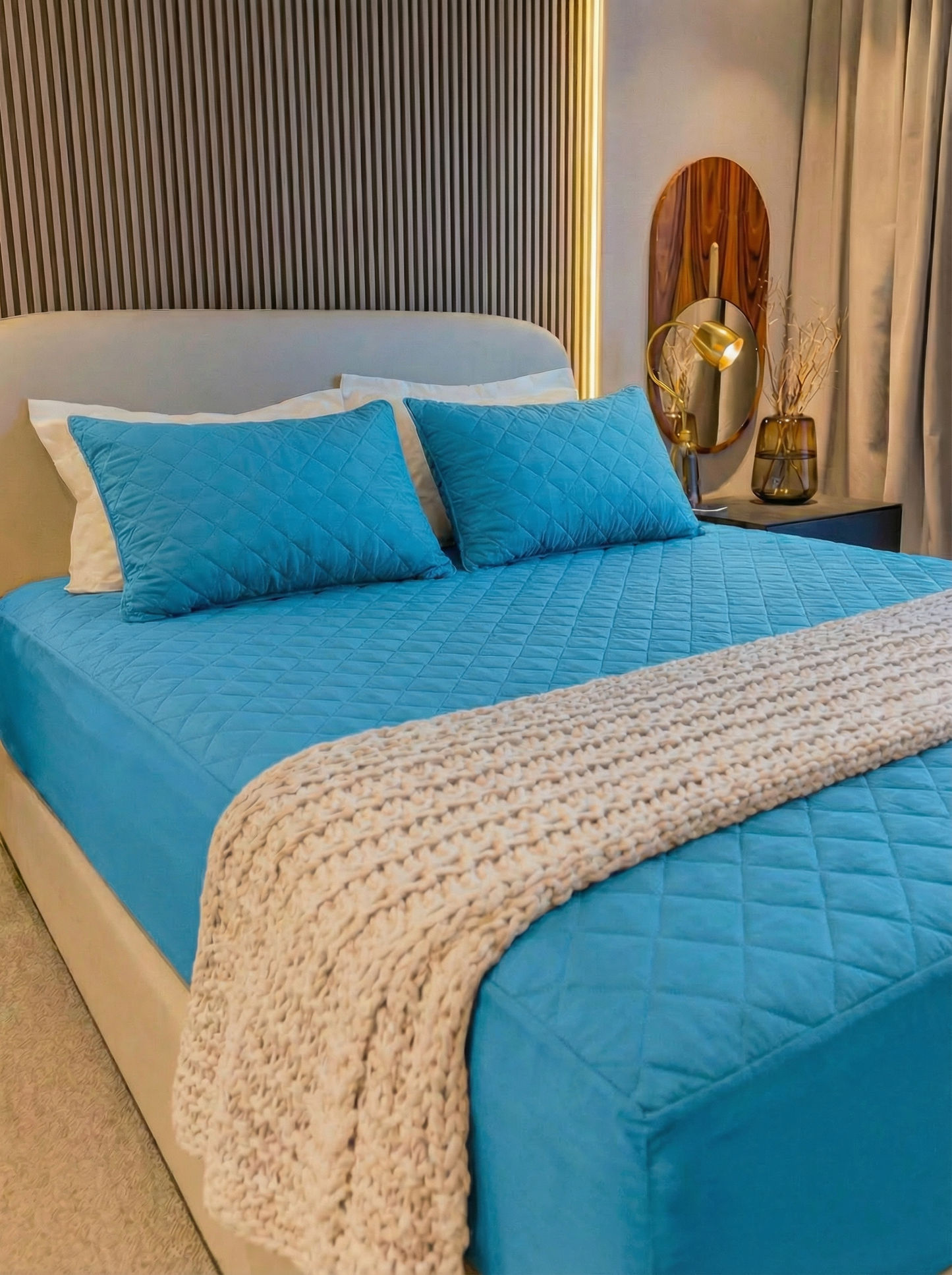 Cama Vestida Impermeable DELUXE + 2 Protectores de Almohada |ULTIMAS UNIDADES|